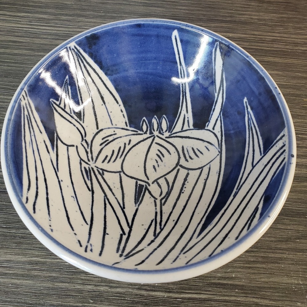 Studio Pottery Blue Bowl With‎ Iris Flower Bud Leaves 7" Round Signed